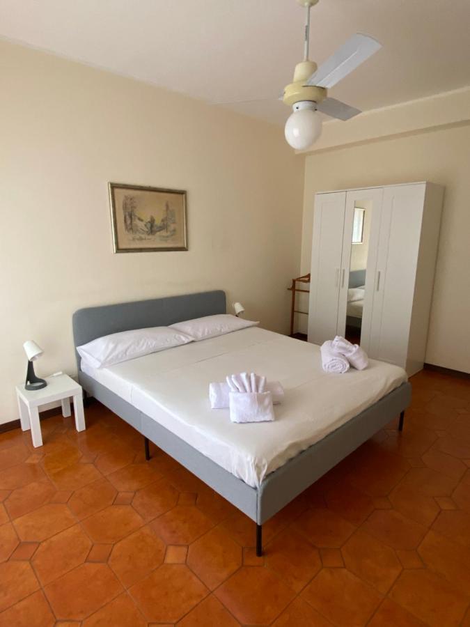Av Apartment Aci Castello Exterior photo